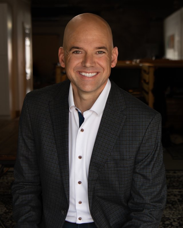 Portrait of Dan Oltersdorf